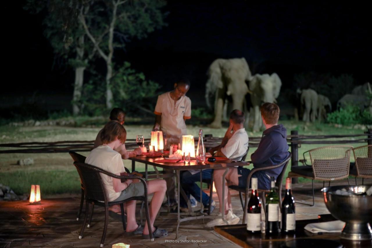 Ongava Tented Camp Okaukuejo Eksteriør billede